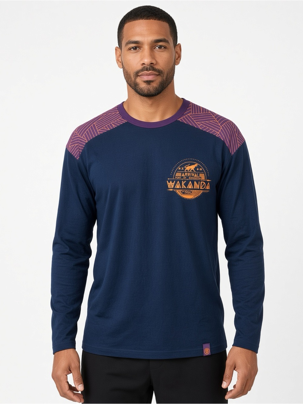 Disney Marvel Wakanda Long Sleeve Tee Medium NWT